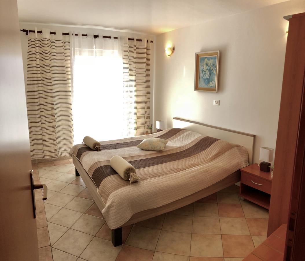 Apartment Dana Rovinj Exteriör bild